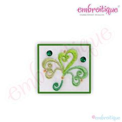 Ornate Curly Shamrock - Small