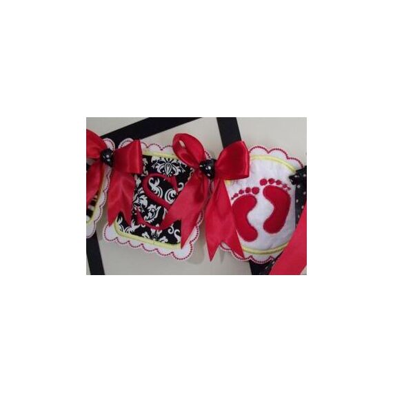 Dainty Dot Round Scalloped Applique Banner - Birthday Nursery, 2 image