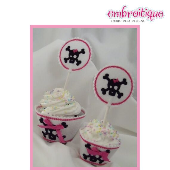 Cupcake Wrapper and Topper Set - Girly Skull